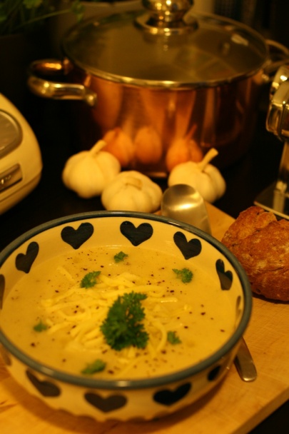 Cesnaková polievka - obrázok 2