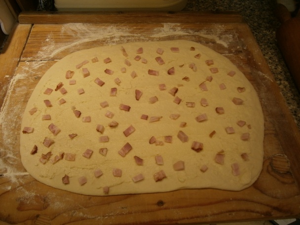 Bryndzový závin so slaninkou - obrázok 1