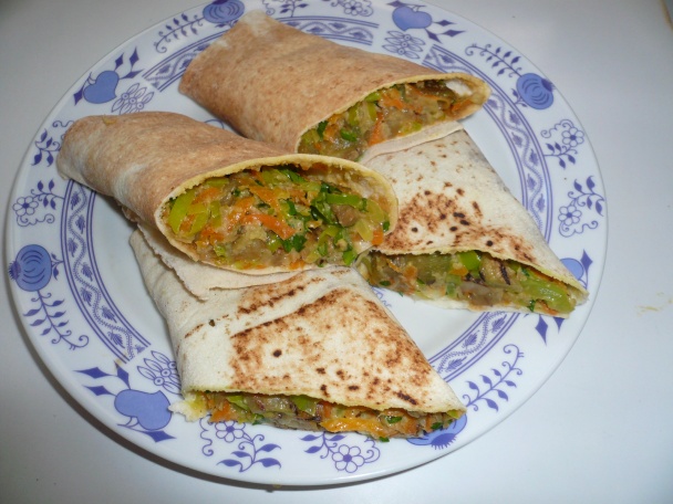 Arabský chlieb plnený baklažánovo - zeleninovou zmesou (fotorecept) - obrázok 11