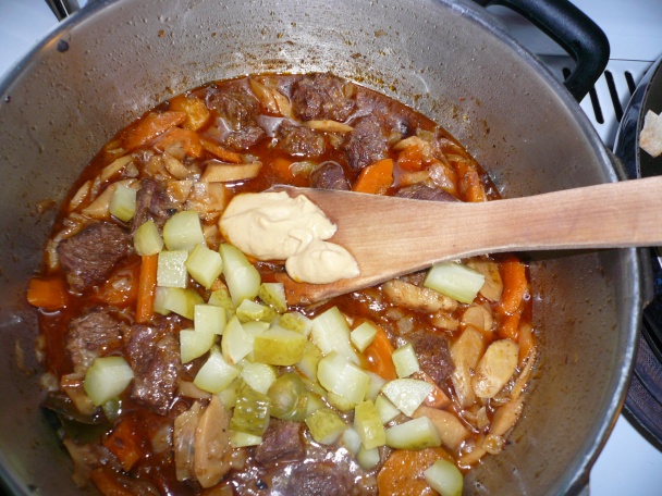 Hovädzie na zelenine s pečenou knedľou (fotorecept) - obrázok 8