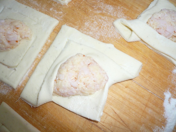 Plnené lístkové štvorce - slané (fotorecept) - obrázok 4