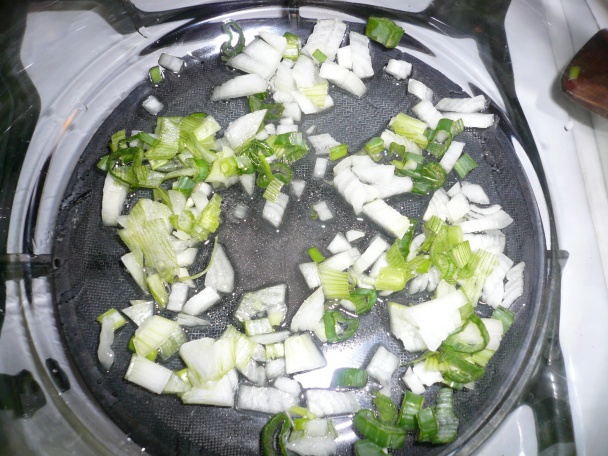 Kuracie karí s ananásom a hrozienková ryža /fotorecept/ - obrázok 11