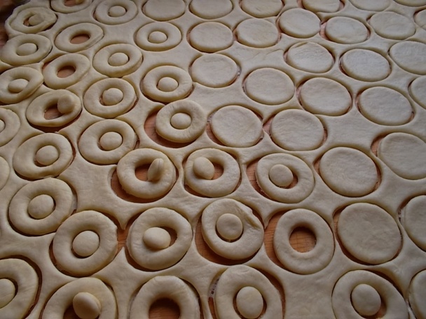 Pagáče so smotanovým krémom (fotopostup) - obrázok 2