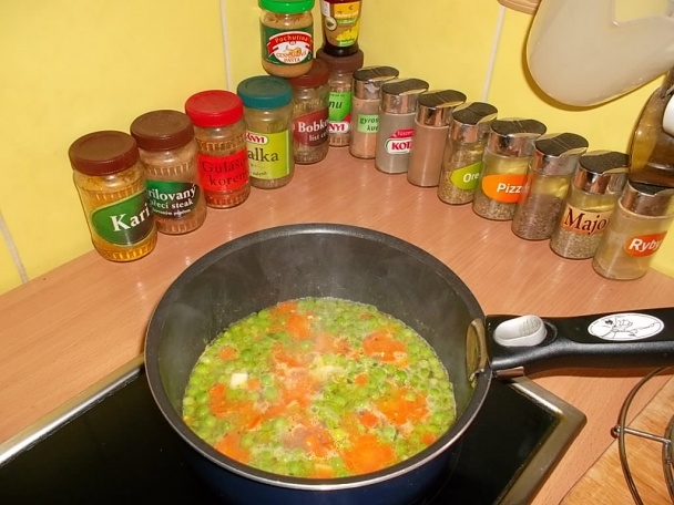 Mliečno-zeleninová polievka - obrázok 1