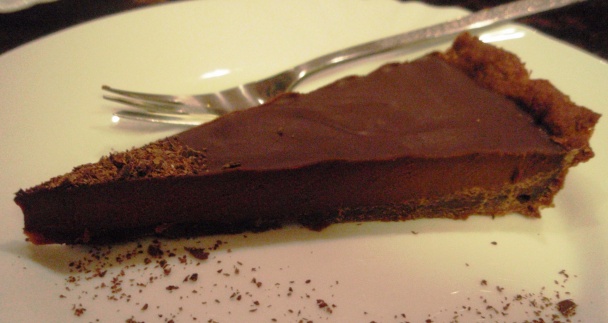 Tmavý čokoládový koláč - obrázok 5