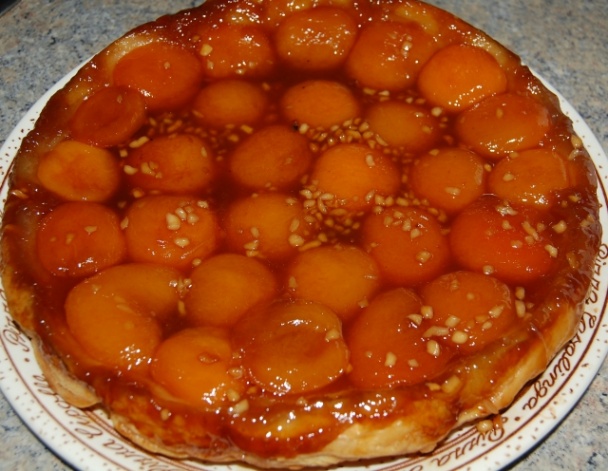Marhuľová Tarte Tatin s mandľami /fotorecept/ - obrázok 7