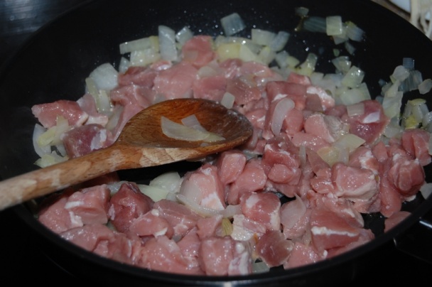 Bravčový paprikáš so šampiňónmi /fotorecept/ - obrázok 1