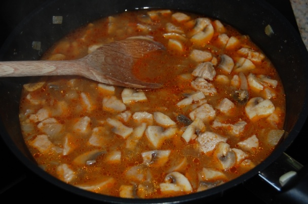 Bravčový paprikáš so šampiňónmi /fotorecept/ - obrázok 5