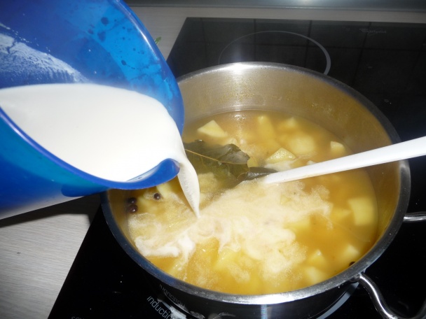 Bezmliečna zemiaková polievka nakyslo (fotorecept) - obrázok 2