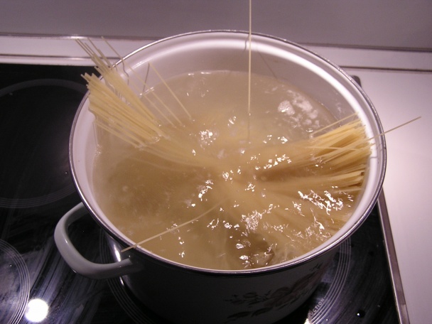 Voňavé olivové špagáty (s hviezdičkou ) - obrázok 3