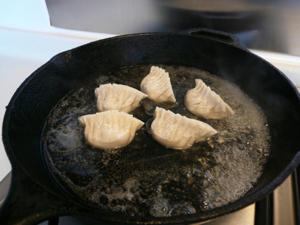 Pražené čínske pirôžky guotie (fotorecept) - obrázok 12