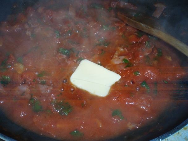 Špagety so slaninou a paradajkami - obrázok 2