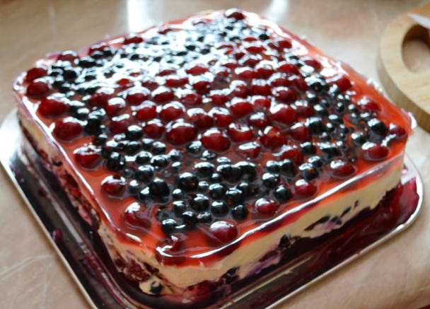 Tvarohová torta bez múky - obrázok 1