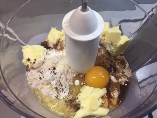 Jablčník s tvarohom a mandľovou posýpkou (fotorecept) - obrázok 1