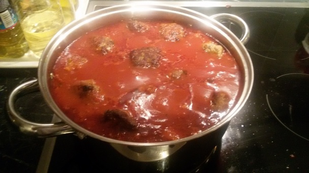 Mäsové guľky v paradajkovej omáčke (fotorecept) - obrázok 7