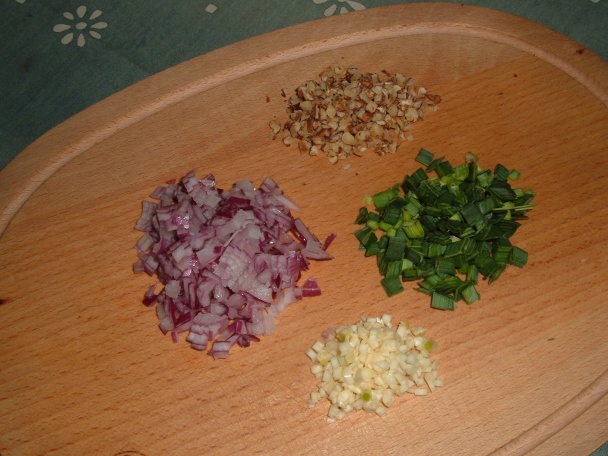 Vínno-cibuľovinová nátierka Oňóľjuško (fotorecept) - obrázok 3