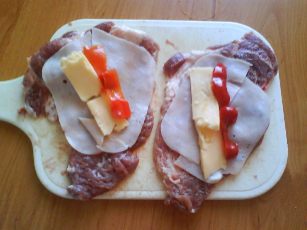 Bravčové rolky s čučoriedkovou omáčkou (fotorecept) - obrázok 2