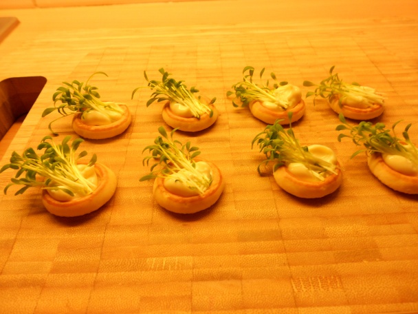 Prepeličie vajcia s kaviárom - obrázok 3