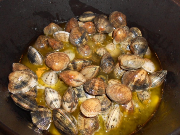 Spaghetti alle vongole veraci – Špagety s mušľami - obrázok 3