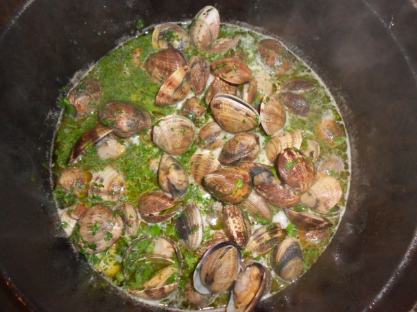 Spaghetti alle vongole veraci – Špagety s mušľami - obrázok 4