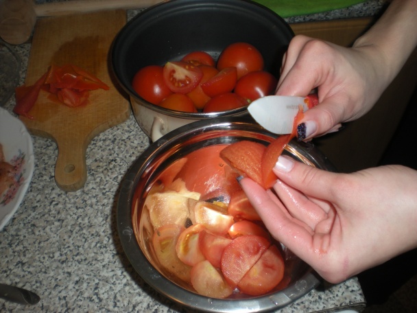 Paradajková polievka - talianska - z čerstvých paradajok - obrázok 2