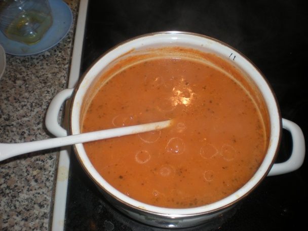Paradajková polievka - talianska - z čerstvých paradajok - obrázok 7