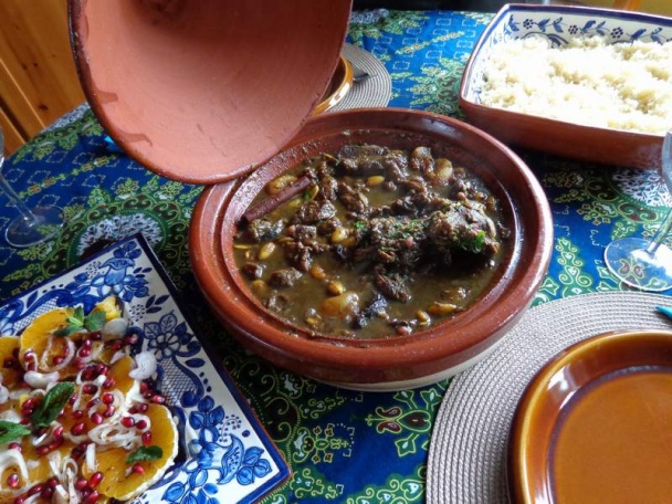 Tajine z kozľacieho mäsa so sušenými marhuľami,  slivkami a medom (fotorecept) - obrázok 11