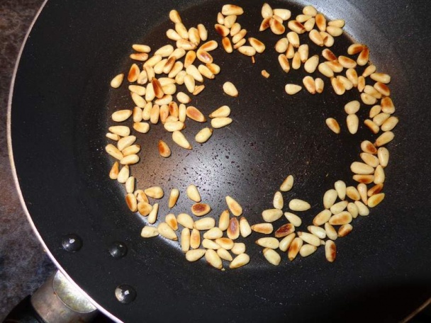 Tajine zo zimných druhov zeleniny a cíceru - obrázok 3