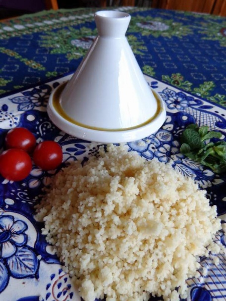 Tajine zo zimných druhov zeleniny a cíceru - obrázok 11