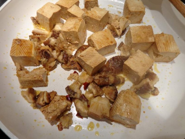 Teriyaki tofu so zelenou fazuľkou a sezamom - obrázok 5