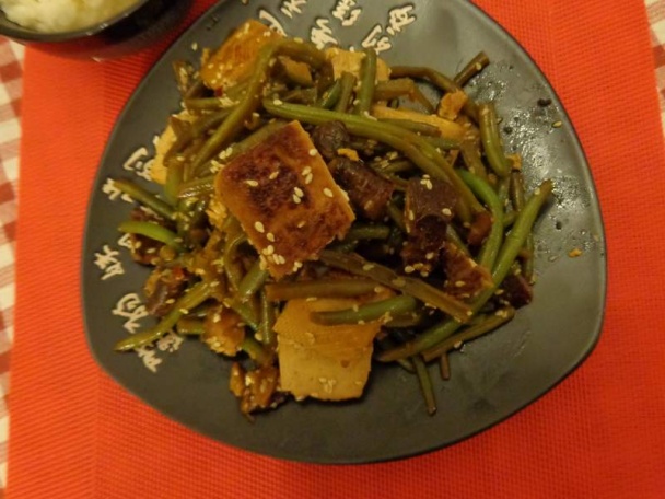 Teriyaki tofu so zelenou fazuľkou a sezamom - obrázok 9