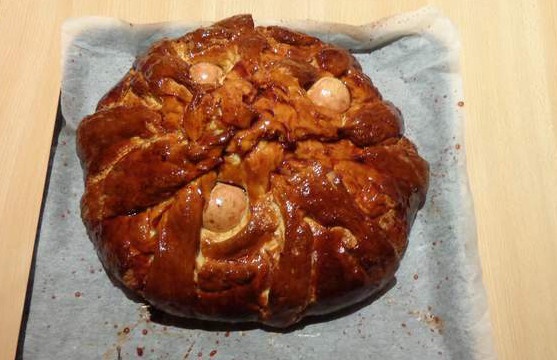 Folar de Páscoa - portugalský veľkonočný koláč - obrázok 13