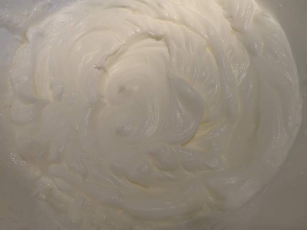 Piškótový koláč s pomarančovou príchuťou na spôsob portugalského Pão de ló - obrázok 4