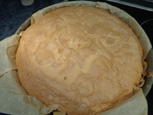 Piškótový koláč s pomarančovou príchuťou na spôsob portugalského Pão de ló - obrázok 8