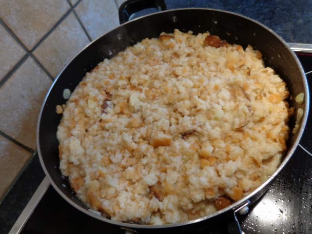 Portugalská chlebová kaša s krevetami - açorda de camarão (fotorecept) - obrázok 4