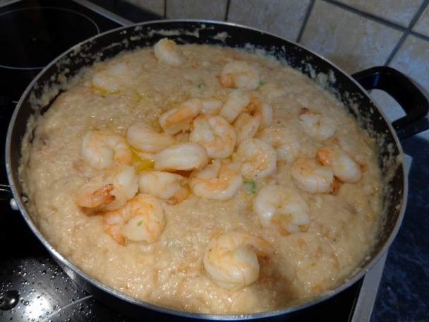 Portugalská chlebová kaša s krevetami - açorda de camarão (fotorecept) - obrázok 5