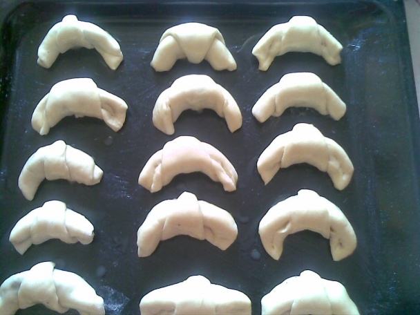 Kysnuté bezvaječné rožky (fotorecept) - obrázok 6