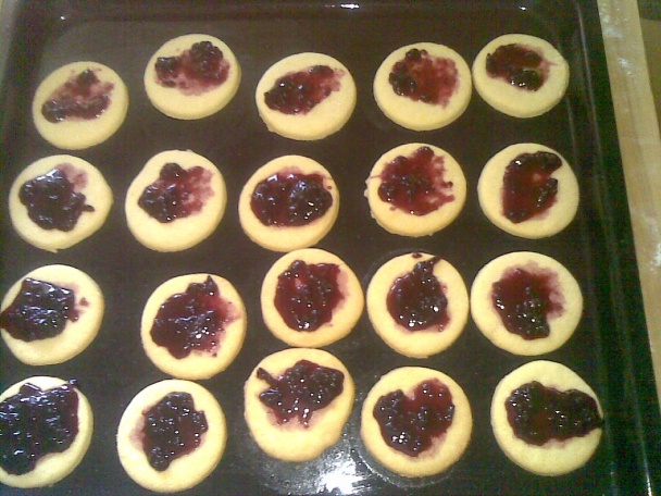 Formičkové kokosky s krupicovým krémom (fotorecept) - obrázok 8