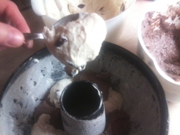 Kysnutá jogurtová bábovka (fotorecept) - obrázok 4