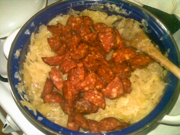 Parená kapusta s klobáskou (fotorecept ) - obrázok 4