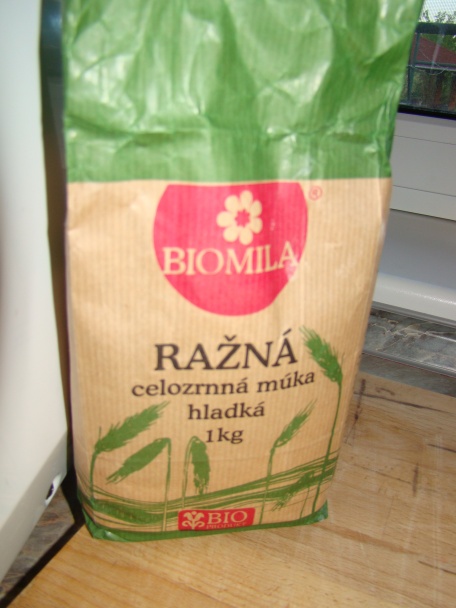 Kváskový chlebík zo 4 druhov múky (fotorecept) - obrázok 2