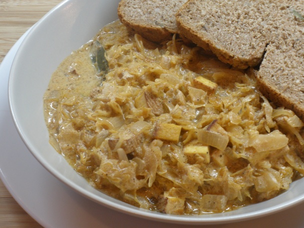 Dusená kyslá kapusta s tofu - obrázok 5