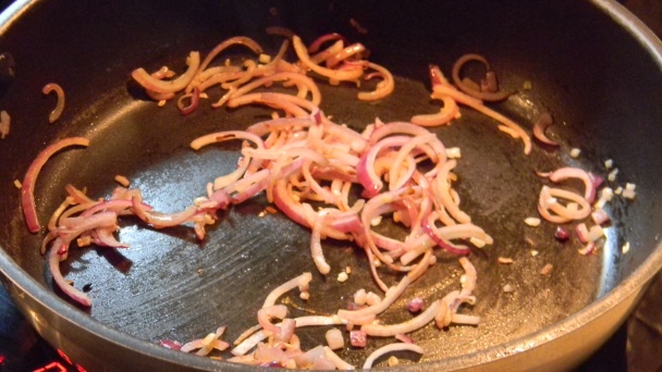 Špenátový šalát s korenenou šošovicou a kozím syrom (fotorecept) - obrázok 3