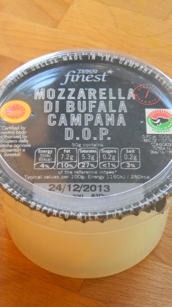 Farfalle s byvolou mozzarellou a grilovanou paprikou - obrázok 4