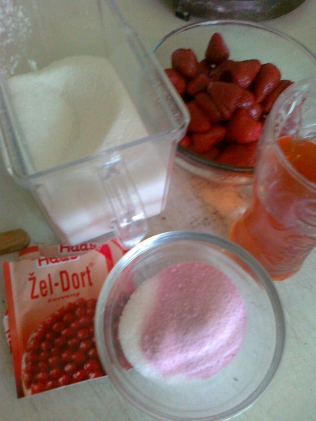 Ružový zákusok - obrázok 5