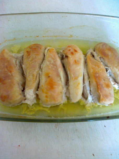 Kuracie prsia s restovanou zeleninou a ryžovými rezancami - obrázok 1