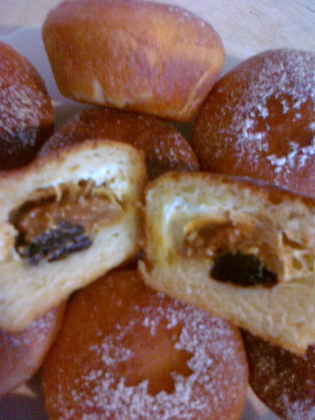 Kysnuté muffiny s tvarohom a karamelovým salkom - obrázok 4