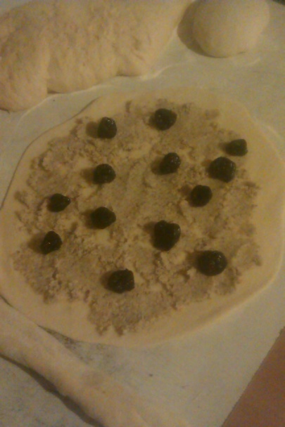 Vianočný kysnutý koláč (fotorecept) - obrázok 4