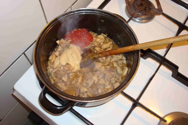 Rýchlá pochúťka z kuracích stehien (na spôsob zajaca) - obrázok 4