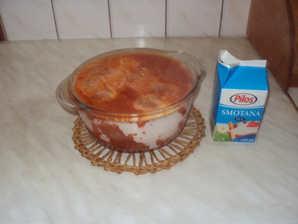 Mäsové guľky s pečeným baklažánom a paprikou zapečené v rúre (fotorecept)  - obrázok 11